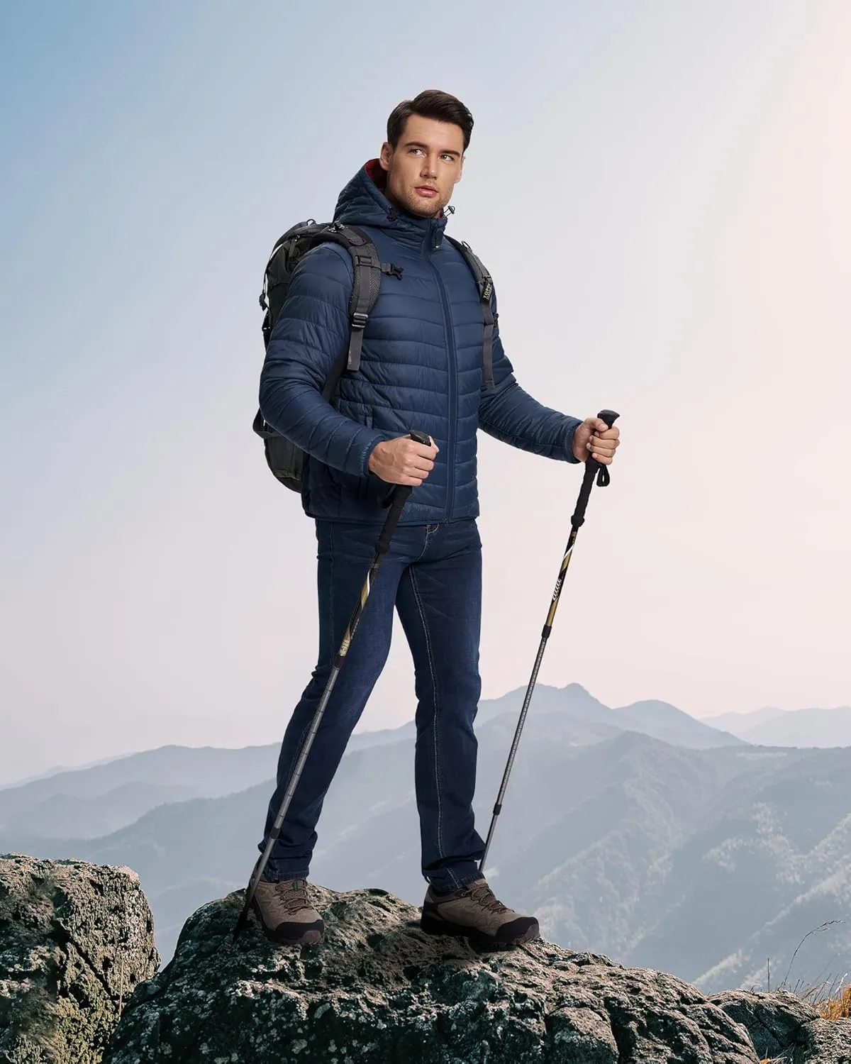 33,000ft Men's Lightweight Packable Insulated Puffer Winter Jacket with Hood, Water-Resistant Down Alternative Puffy Coat