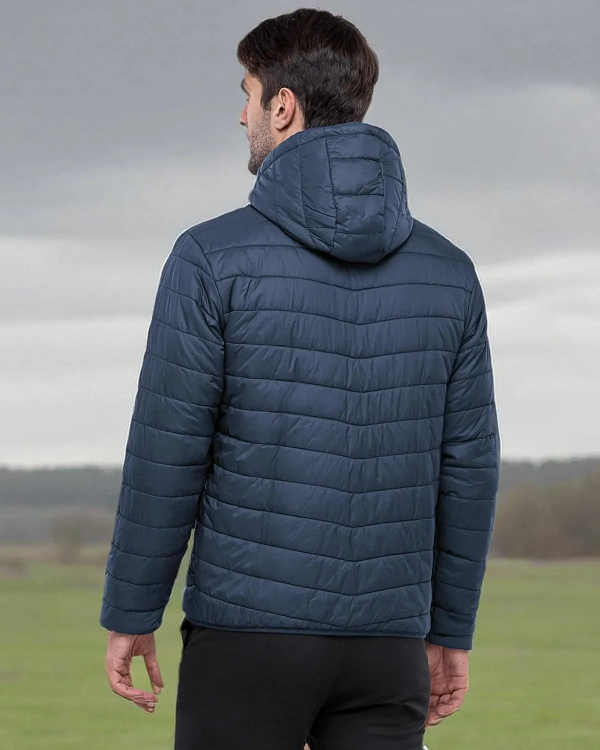 33,000ft Men's Lightweight Packable Insulated Puffer Winter Jacket with Hood, Water-Resistant Down Alternative Puffy Coat