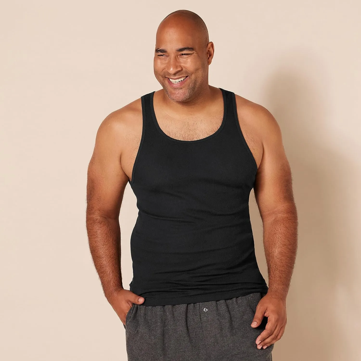 Amazon Essentials Men's Lightweight Tank Undershirts, Pack of 6