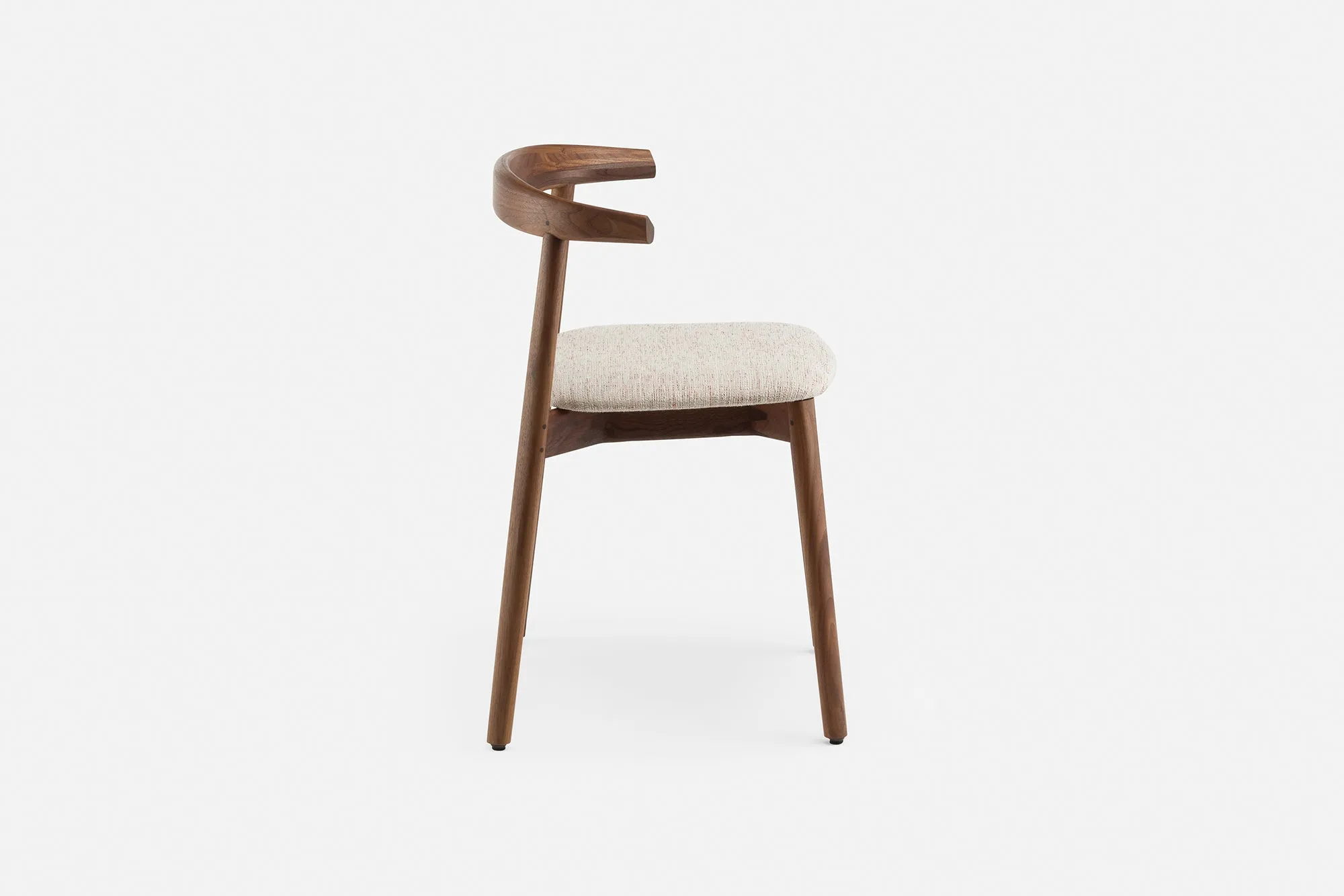 ANDO CHAIR UPHOLSTERED