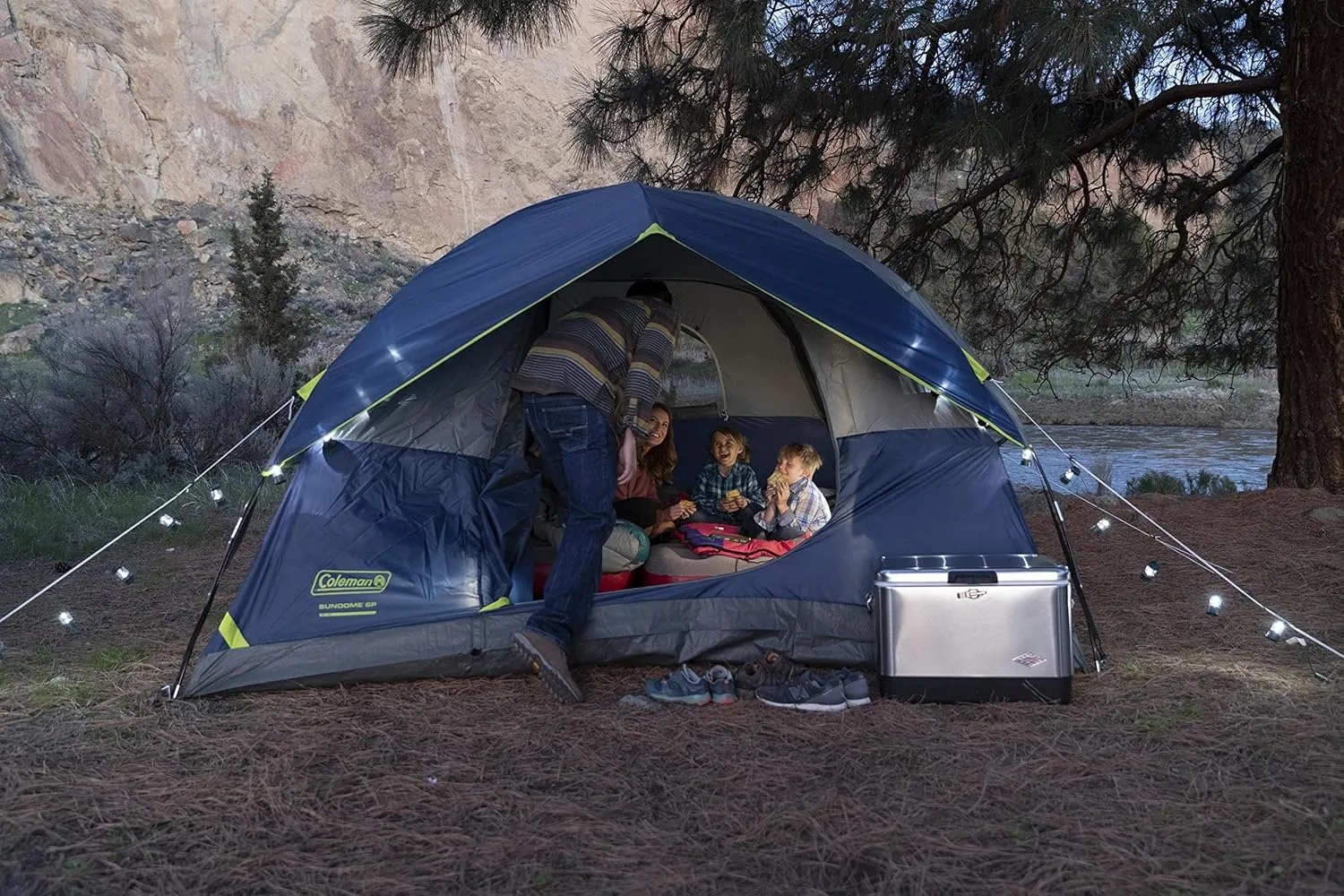 Coleman Sundome Tent with Rainfly, Weatherproof Tent Sets Up in 10 Mins