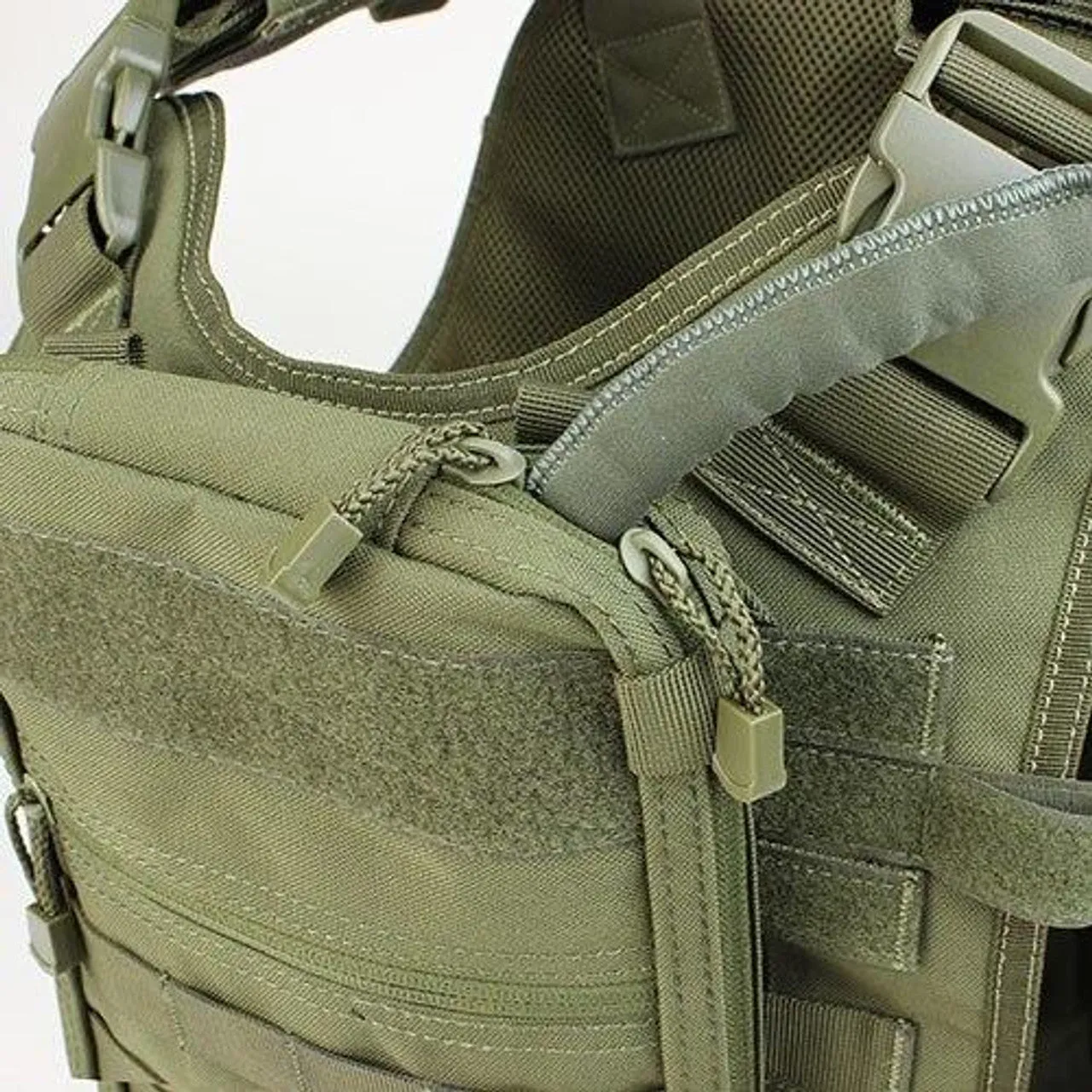 Condor Tidepool Hydration Carrier – MOLLE, 2L Capacity, OD Green Tactical Hydration Pack