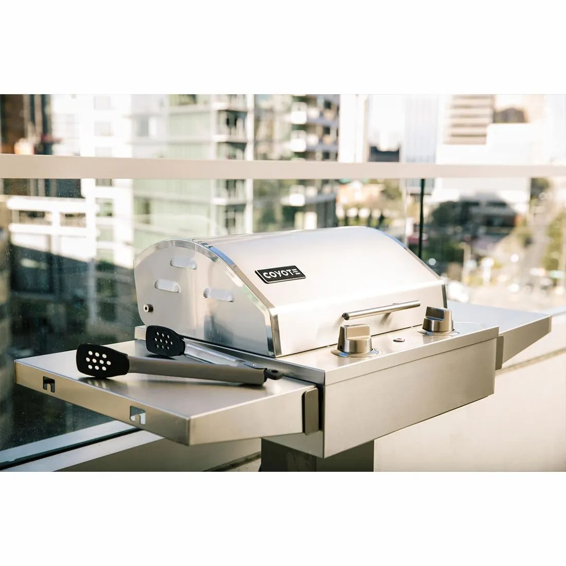 Coyote | 18” Portable Electric Grill