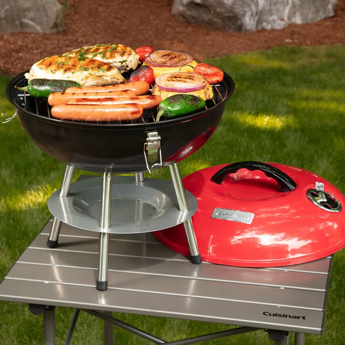 Cuisinart 14" Portable Charcoal Grill - CCG-190RB-C | Barbecue au charbon portatif Cuisinart de 14 po - CCG-190RB-C | CCG190RB