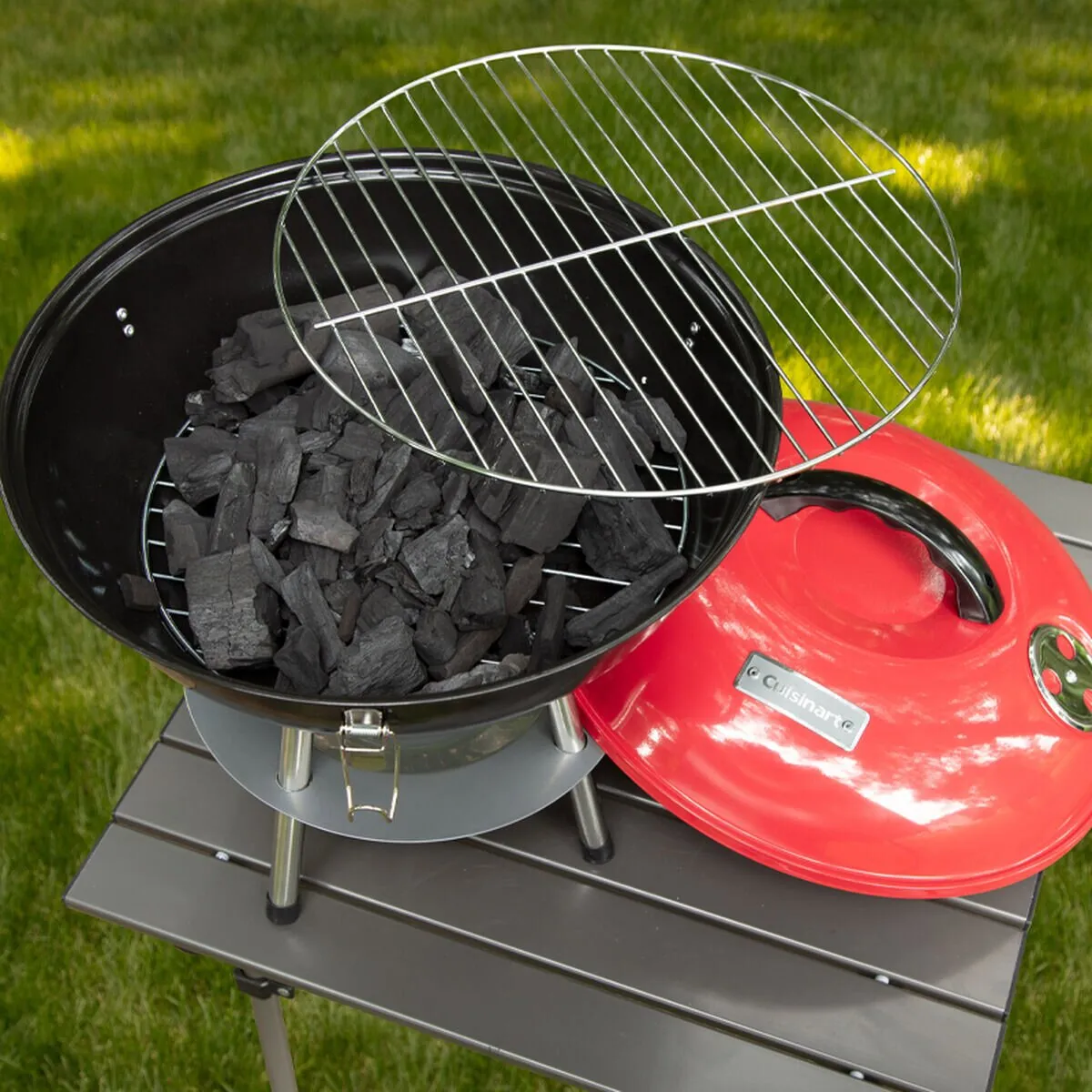 Cuisinart 14" Portable Charcoal Grill - CCG-190RB-C | Barbecue au charbon portatif Cuisinart de 14 po - CCG-190RB-C | CCG190RB