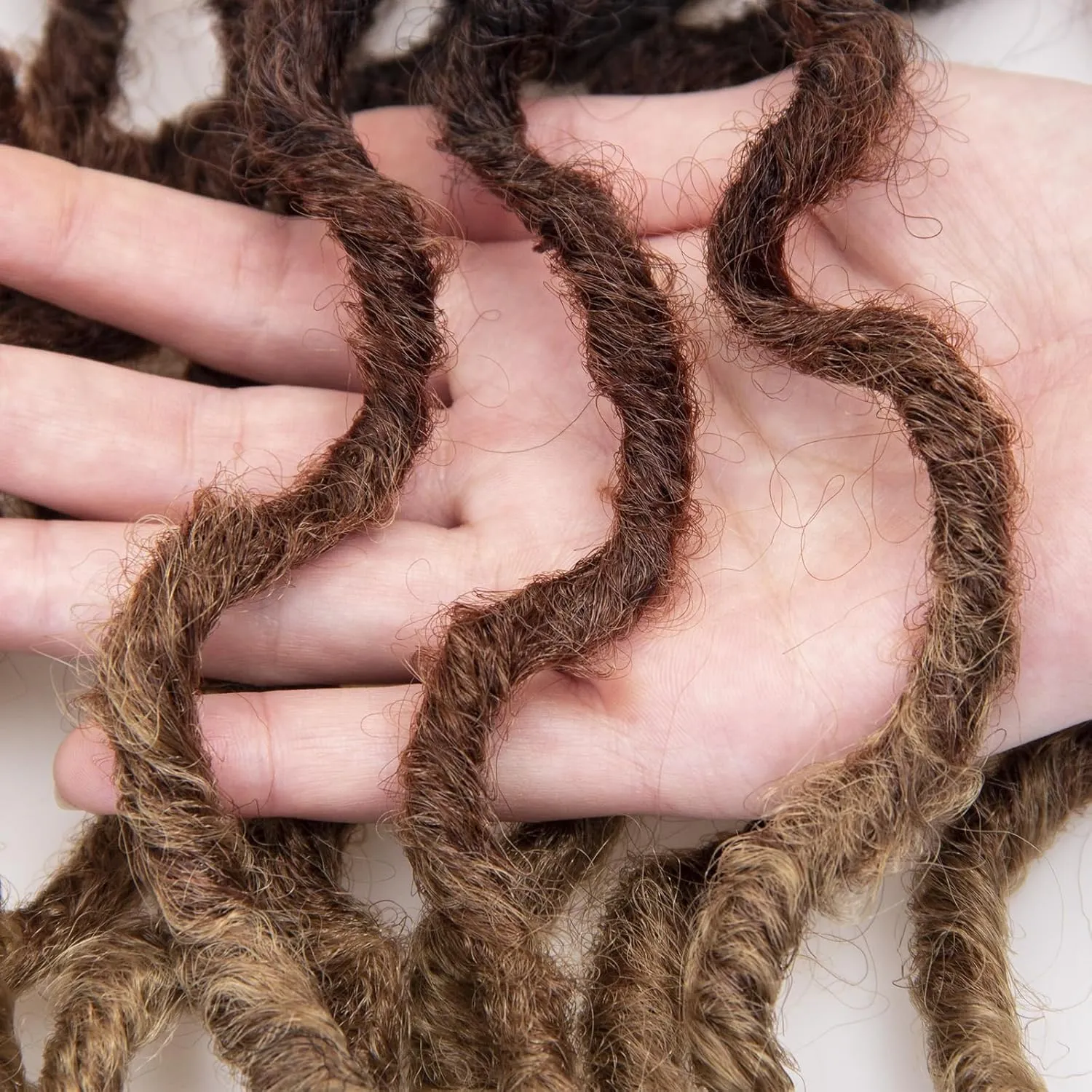 Faux Locs Crochet Hair For Women Soft Locs 18 Inch Goddess Crochet Hair Curly Ends Dreadlocks Boho Style Synthetic Braiding Hair Extensions(6 Packs 72 Strands,1b/30/27)