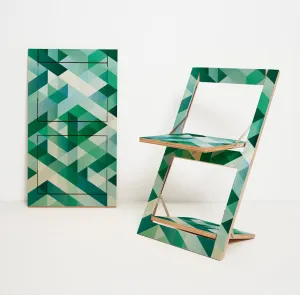 Fläpps Folding Chair – Criss Cross Green (on birch)