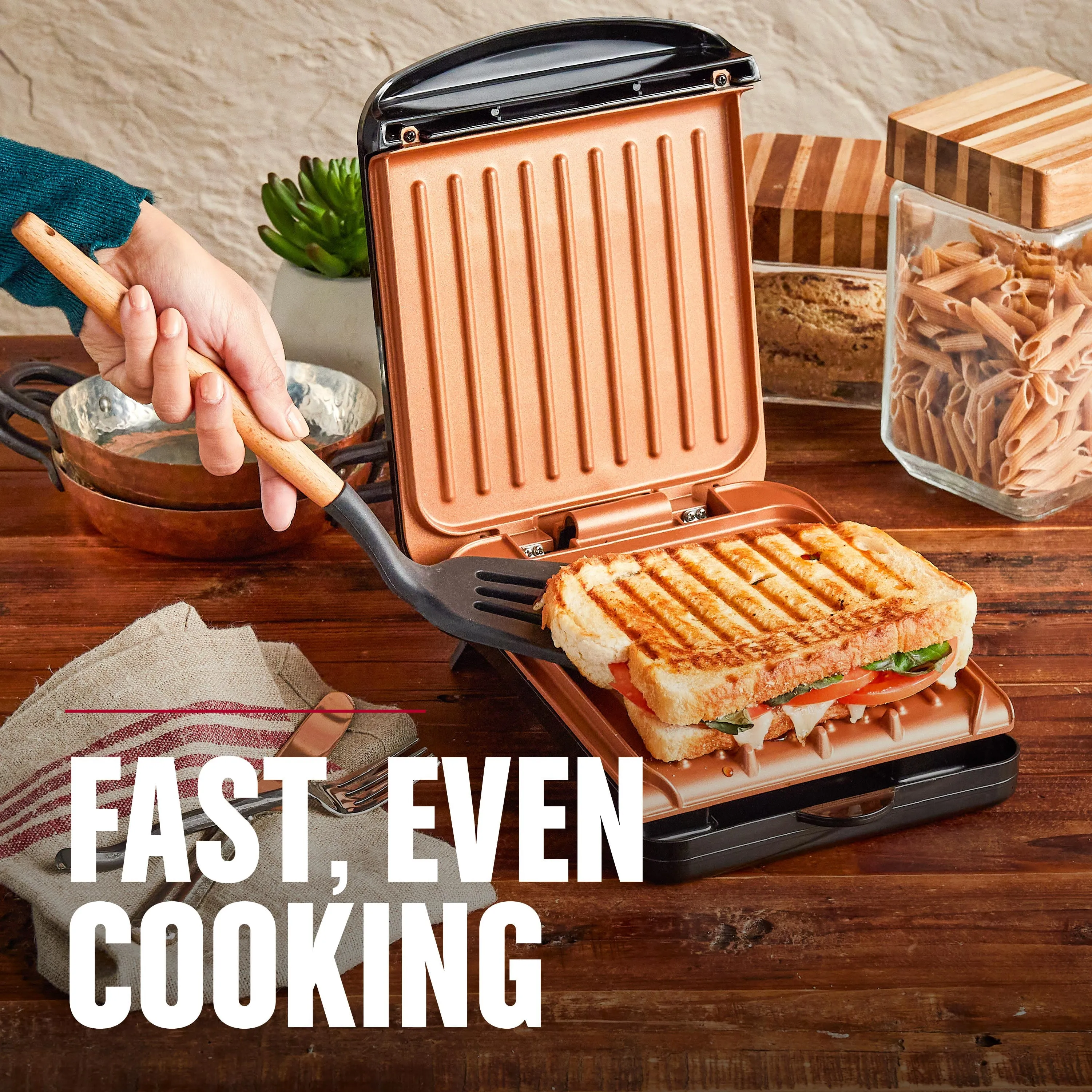 George Foreman 2-Serving Classic Plate Electric Indoor Grill and Panini Press