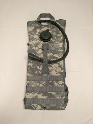 Hydration Carrier w/ 100oz Bladder - New - ACU