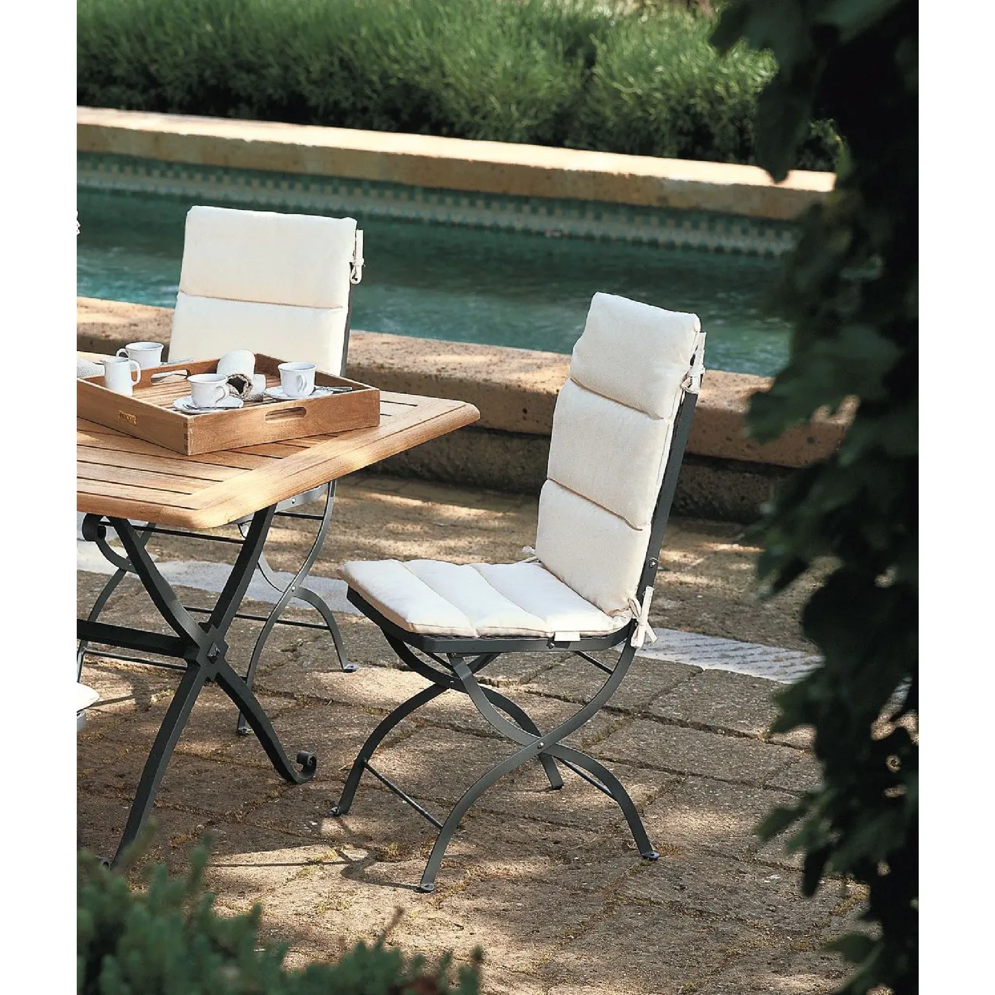 Iron Outdoor Folding Chair | Unopiu Aurora