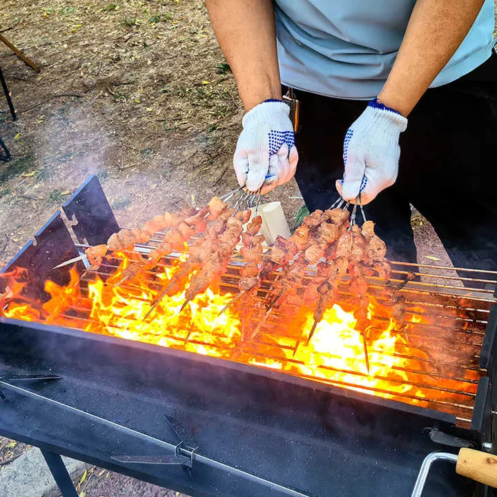 Large Portable BBQ Grill with Foldable Legs