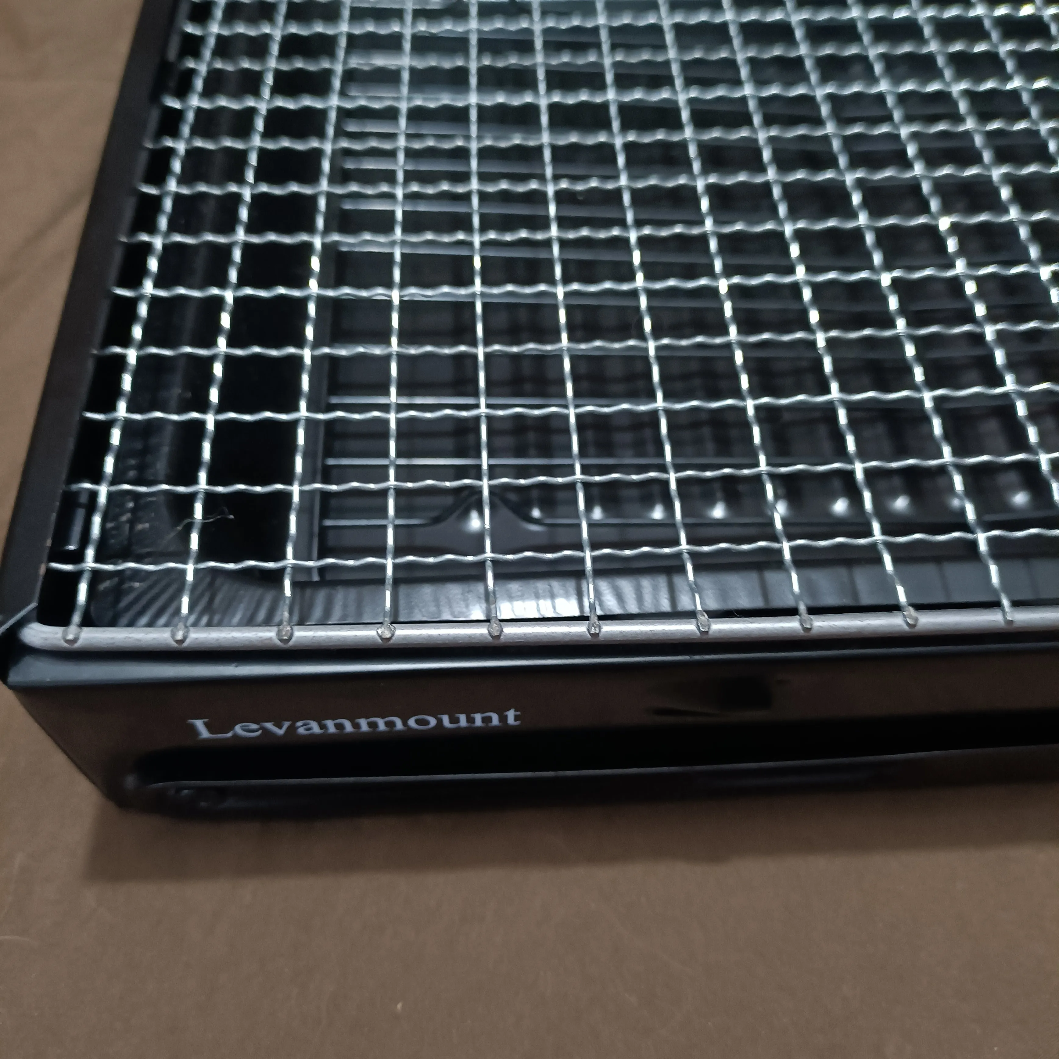 Levanmount Cooking utensils grills, stainless steel grill grid, folding leg design