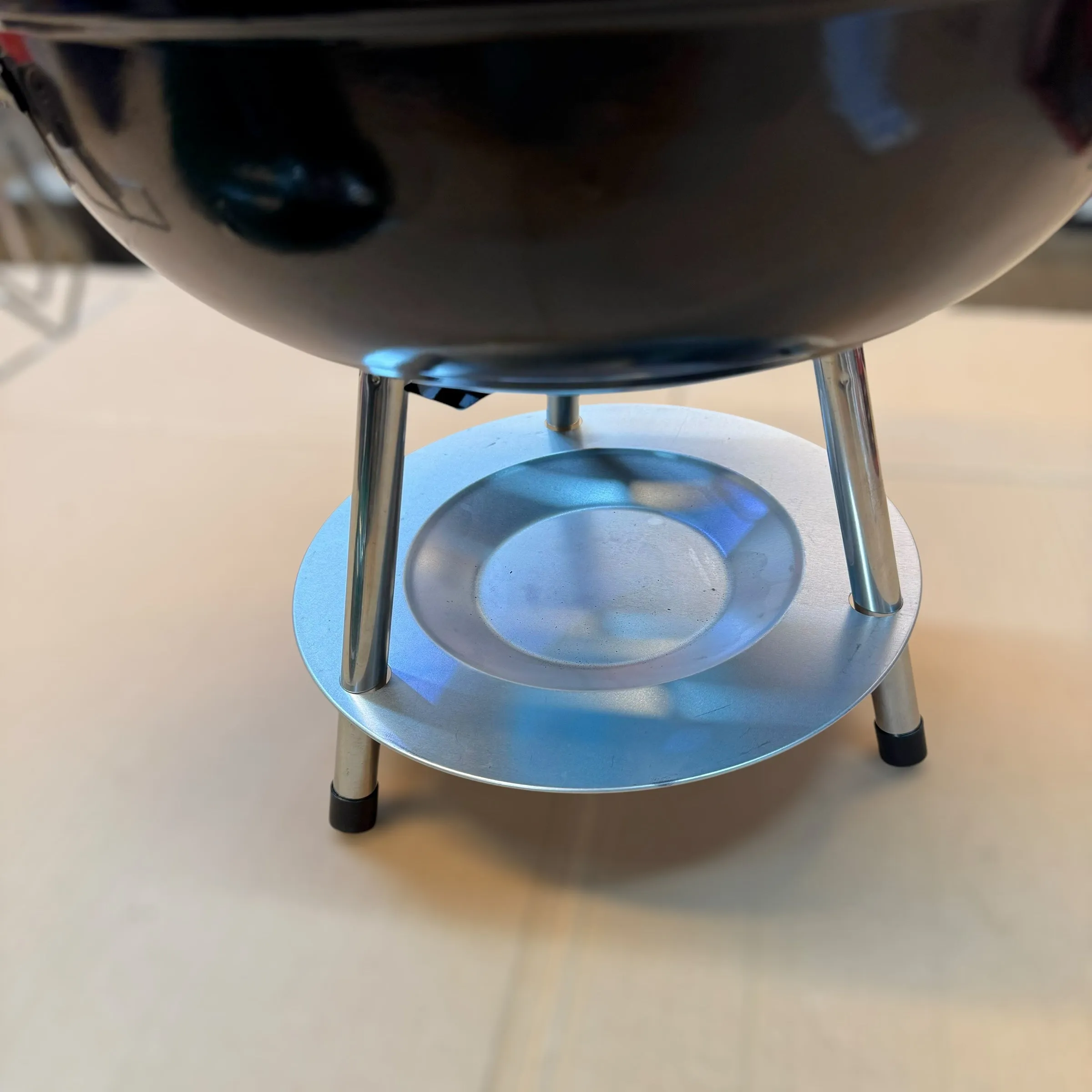 Lot Imported 14 Inch Table Top Charcoal Grill