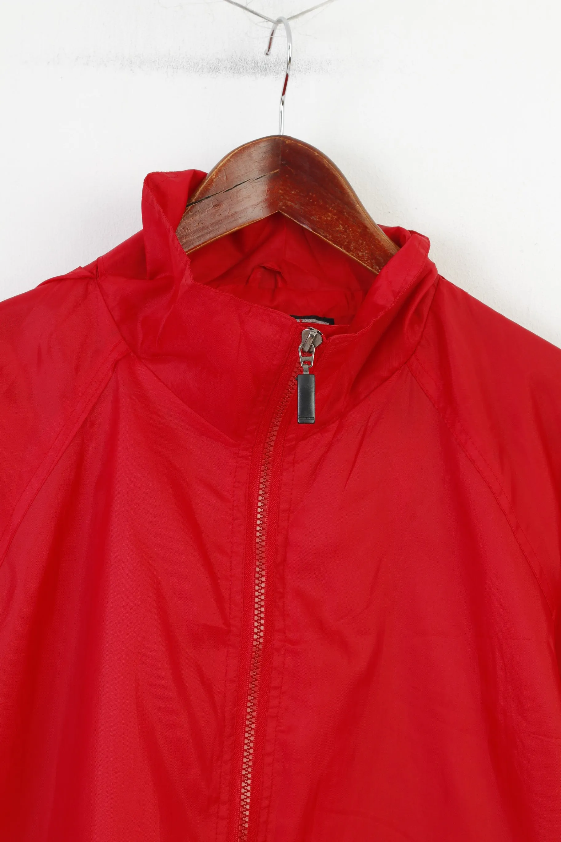 Mountain Pack Men XS Rain Jacket Red Full Zipper Hodded Nylon Lightweight Outdoors Vintage Top