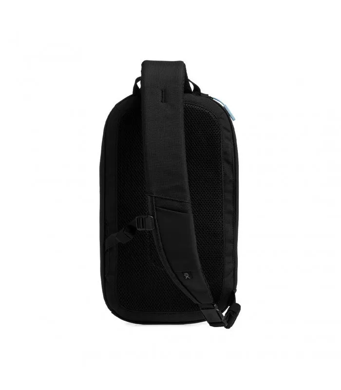 OS SLINGBACK BOTTLE PACK BLACK