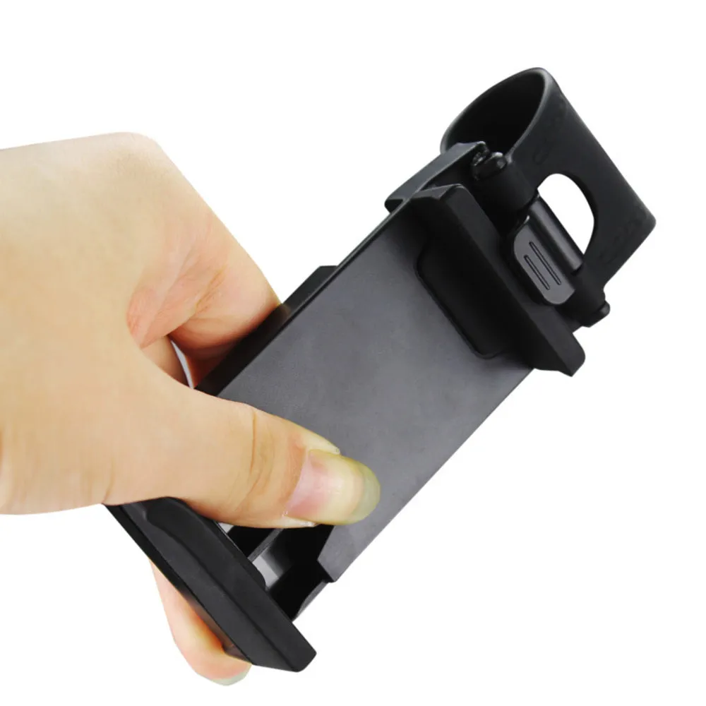 Reiko Car Steering Wheel Phone Socket Holder Black