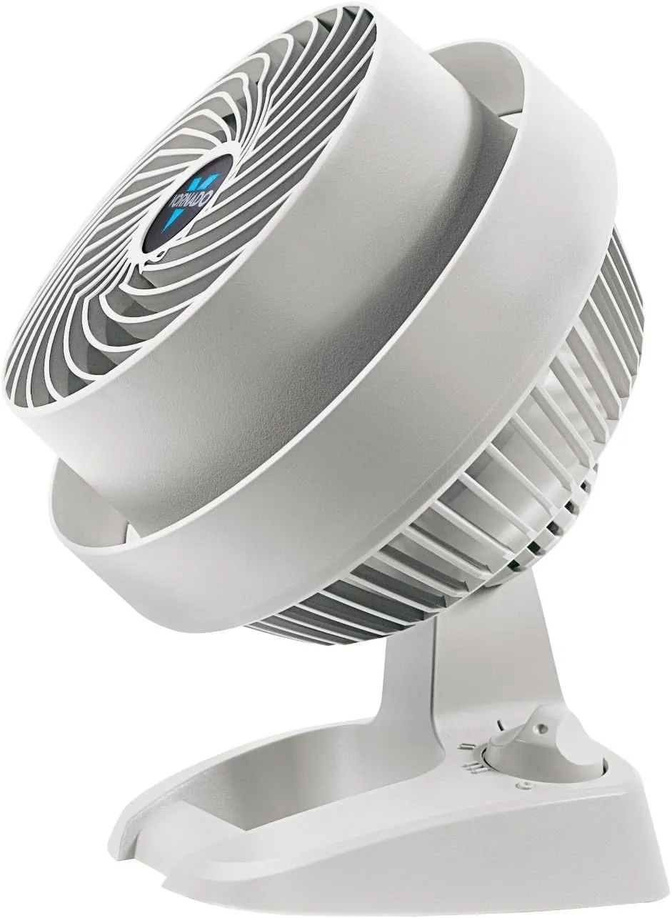 Vornado Compact Whole Room Air Circulator with 3 Quiet Speeds and Circulates Air Up to 65 Feet, Cools Off Rooms Up to 5 Degrees Lower, Ideal for Dorms, Offices, or Cubicals, White Finish