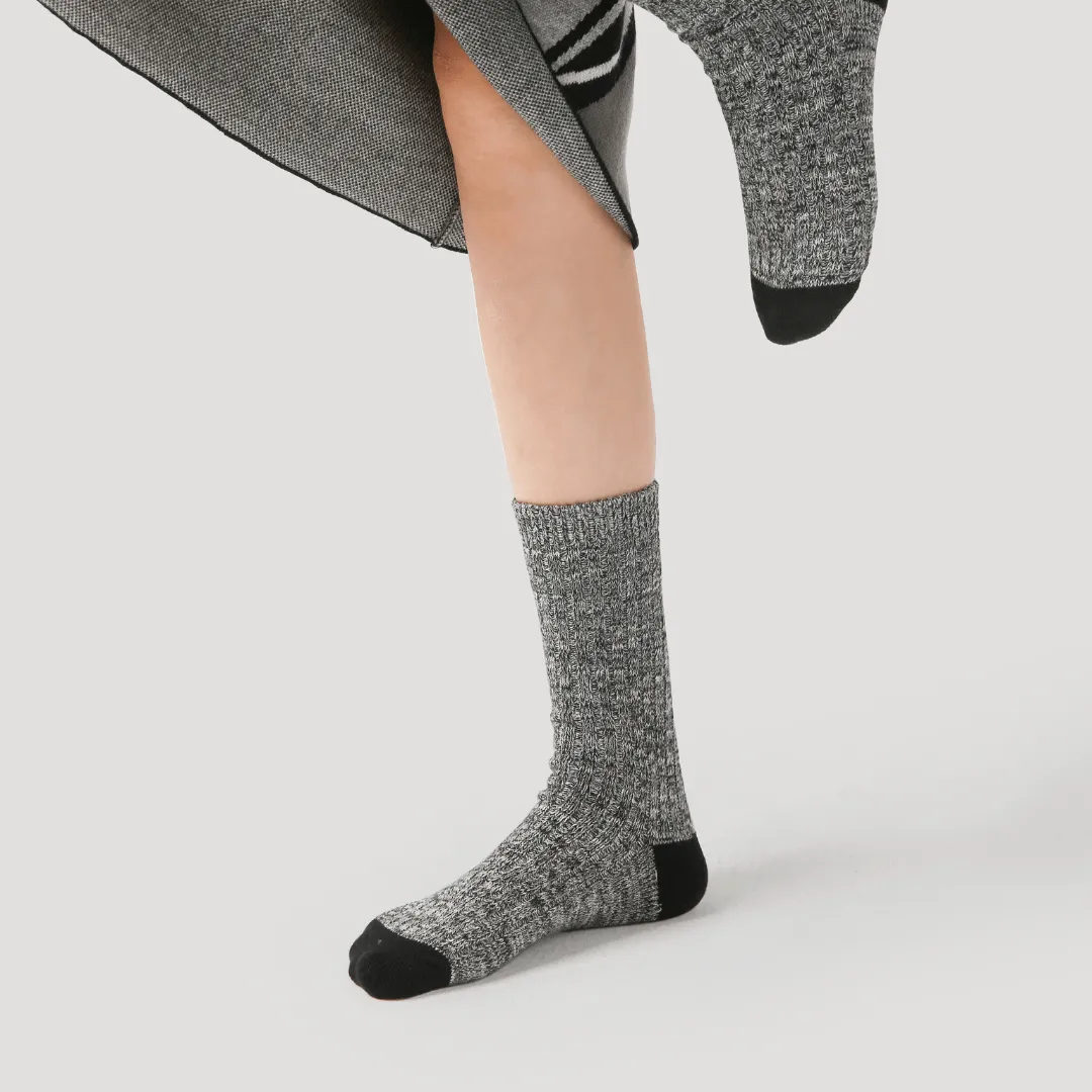 Women's Textured Lightweight Crew Socks - Gray with Black